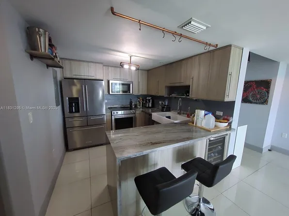 1861 NW South River Dr Unit 1110, Miami, FL 33125