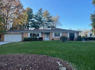 1156 Magdalyn Dr, Akron, OH 44320