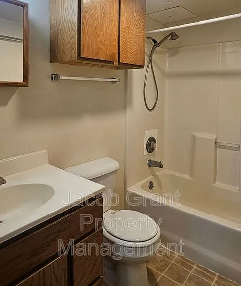 5023 E Walker Ave #B — Photo 13