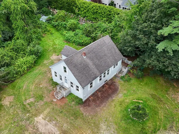 1 Atkins Way, Kennebunk, ME 04043