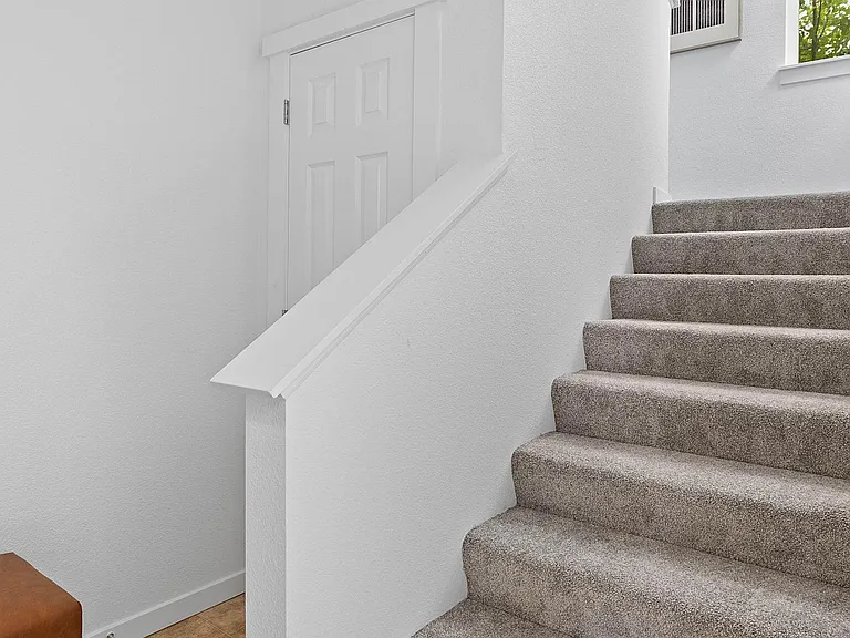 10241 E 26th Ave — Photo 4