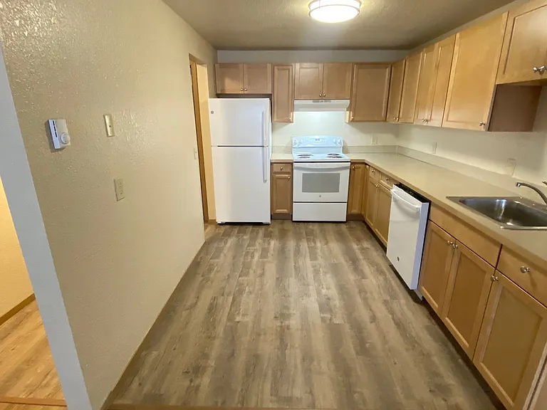 Cascade West Apartments/TBW Properties — Photo 14