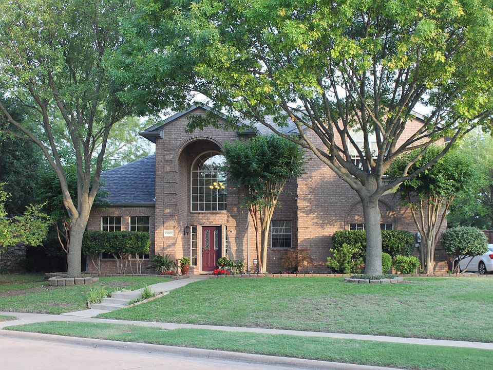 1st image of 13001 Hermitage Ln