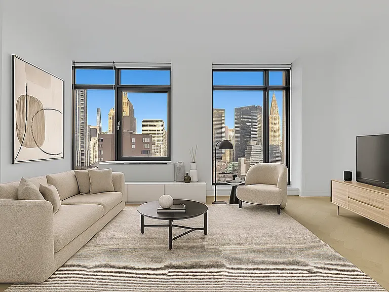 49 E 34th St #14B — Photo 1