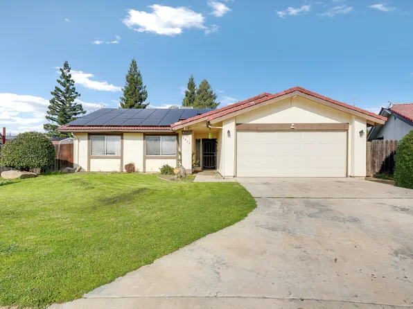 2828 E Magnolia Court, Visalia, CA 93292