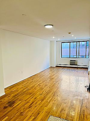 2nd image of 538 W 50th St APT 5E