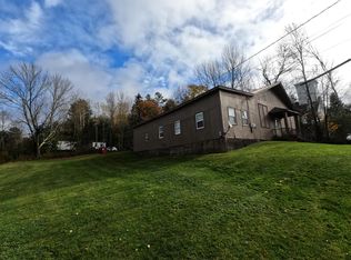 2883 Sennebec Rd, Appleton, ME 04862