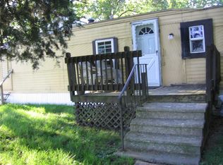 850 Elizabeth St, Beckemeyer, IL 62219