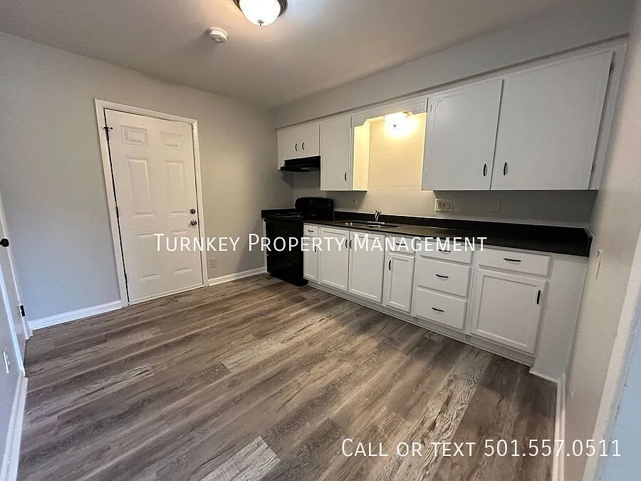 12 Wellford Dr — Photo 3