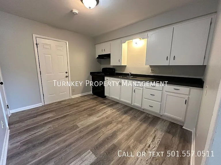 12 Wellford Dr — Photo 3