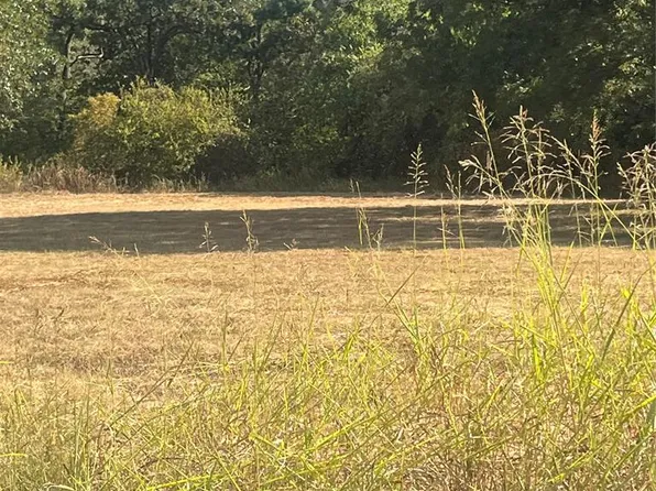 42847 Garretts Lake Rd, Shawnee, OK 74804