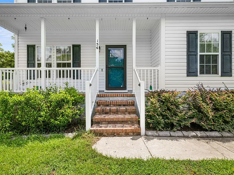 156 Old Beechtree Ln — Photo 5