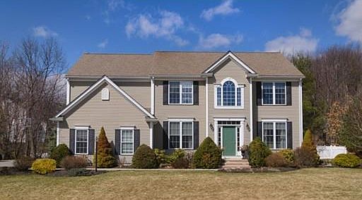 2nd image of 8 Maple Way