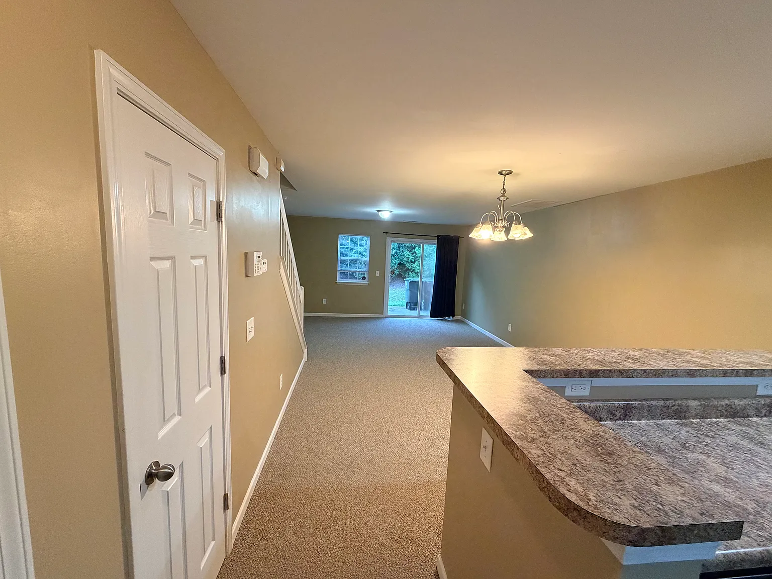 2 bed, 2.5 bath, 1128 sqft, $1,500 — Photo 4