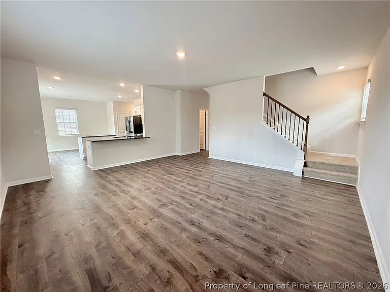 937 Ocean Ct — Photo 5