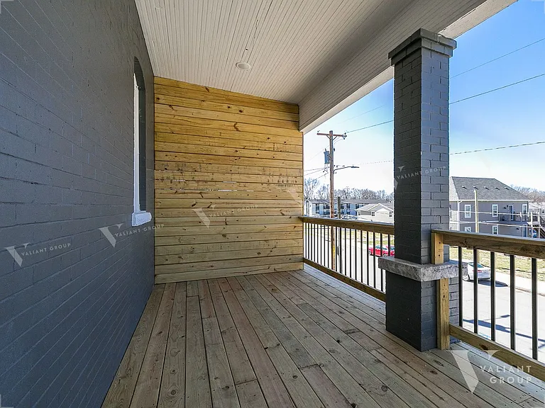 806 South Ave — Photo 49