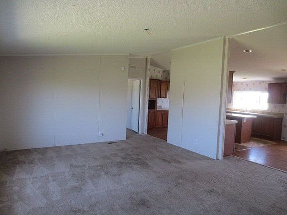2nd image of 530 Gatewood Cir