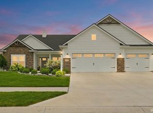 13693 Stone Table Blvd, Fort Wayne, IN 46845