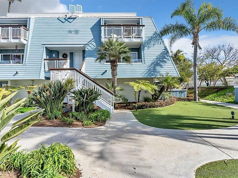 50 Montego Ct — Photo 25