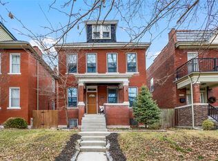 727 Dover Pl, Saint Louis, MO 63111