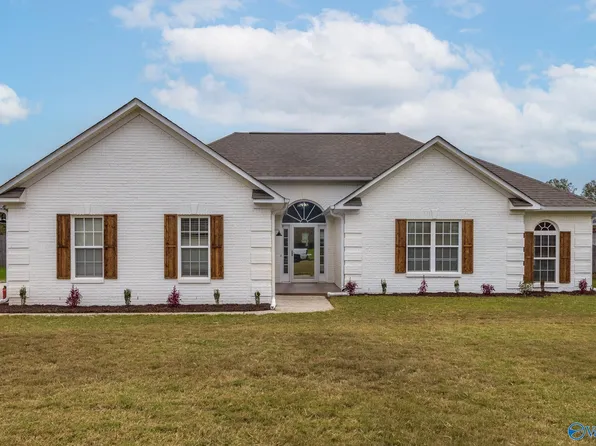 124 High Noon Ln, Huntsville, AL 35806