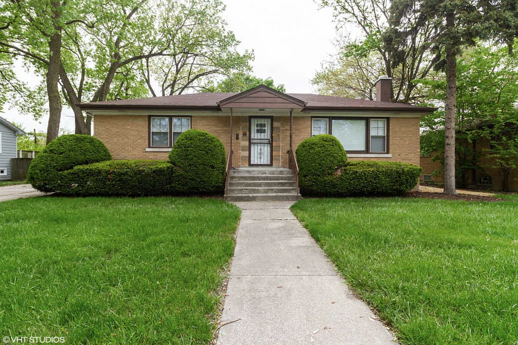 14926 Clark St photo 1