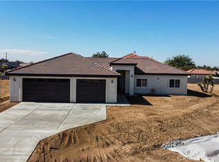 14734 Ranchero Rd, Hesperia, CA 92345