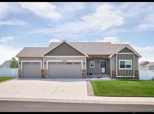 6925 Laramie St, Cheyenne, WY 82001