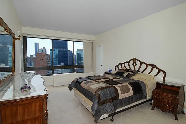 Sold by Corcoran | media 12