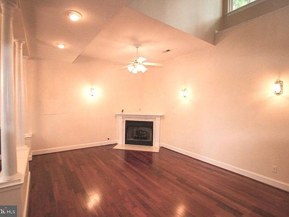 5th image of 10413 Colechester St