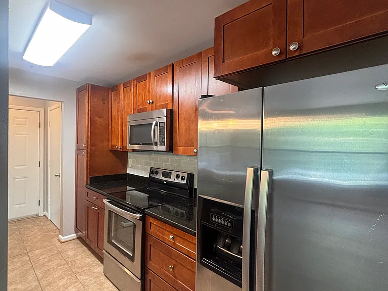 14201 Wolf Creek Pl #6 — Photo 17