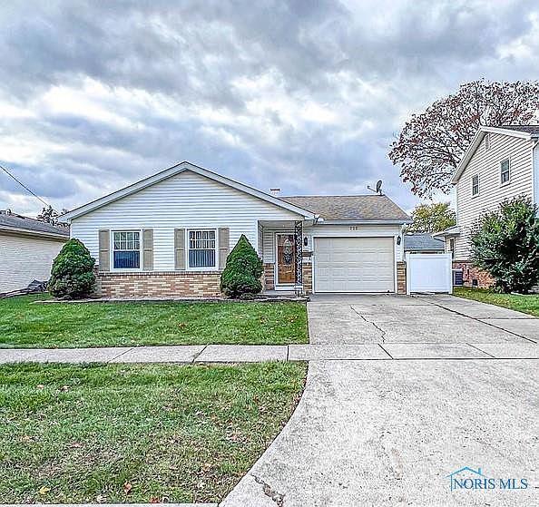 1st image of 222 Ponderosa Dr