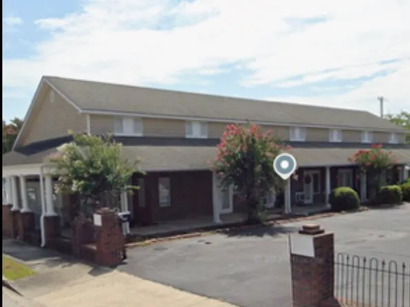 113 W College Ave, Hartsville, SC 29550