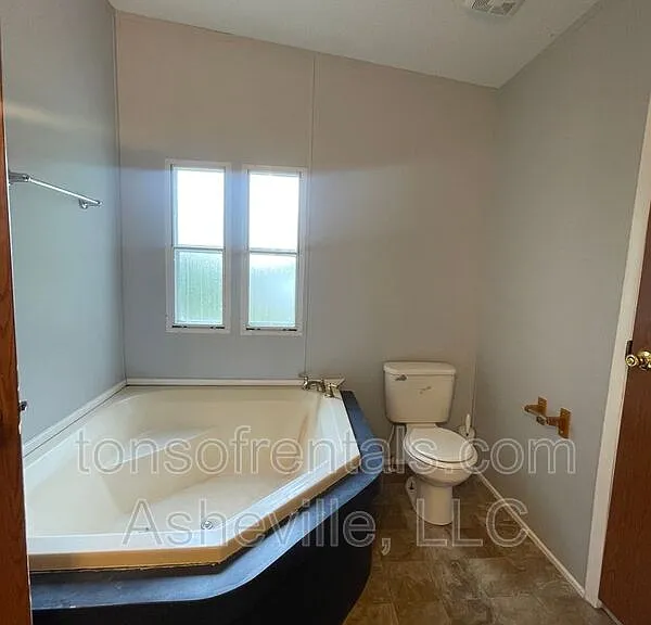 132 Josiah Ln — Photo 14