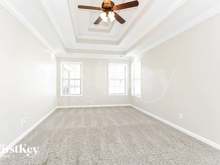 1458 Raven Rd — Photo 8