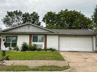 917 Hardy Dr, Garland, TX 75041