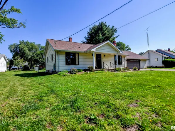 215 W Boyd St, Taylorville, IL 62568