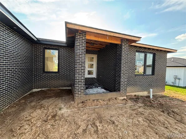 516 Hayden Dr, Waterloo, IL 62298