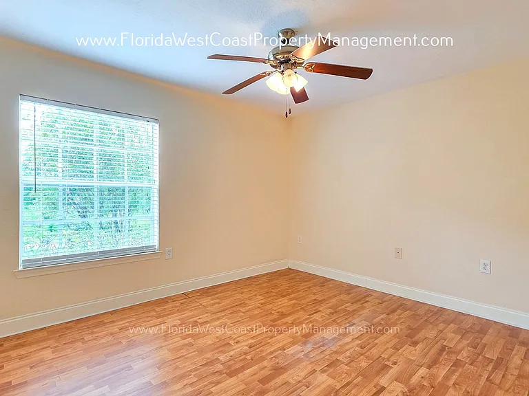 7417 Vista Way #101 — Photo 24