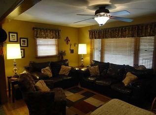 1224 N 3rd St, Boonville, IN 47601