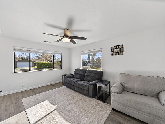 4th image of 1254 Beltline Rd