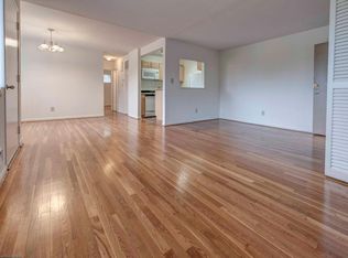 2713 Hanson Ave APT 2C, Baltimore, MD 21209