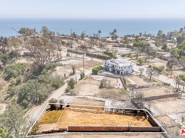 533 N Marquette St, Pacific Palisades, CA 90272