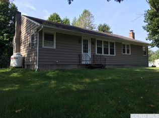146 Kipp Ln #U, Niverville, NY 12184