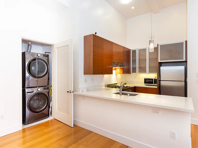 1158 Sutter St #14 — Photo 14