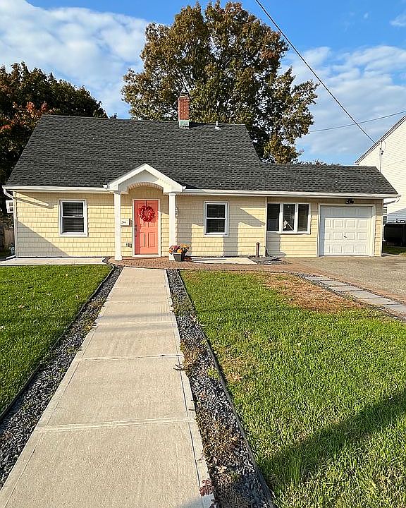 1st image of 286 Fairfield Ave