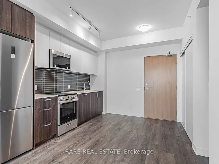 1787 Saint Clair Ave W #815 — Photo 4