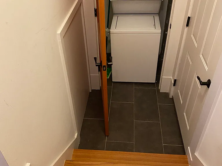 780 Clemont Dr NE — Photo 12