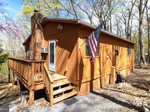 741 Hilltop Ln, Mount Jackson, VA 22842