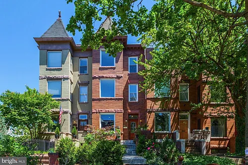2233 1st St NW #A Photo 1